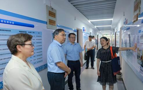 存档20260422（摄影：汪月如）肖建庄校长调研太阳集团tyc33455官网、研究生院 赵双良校长陪同-14